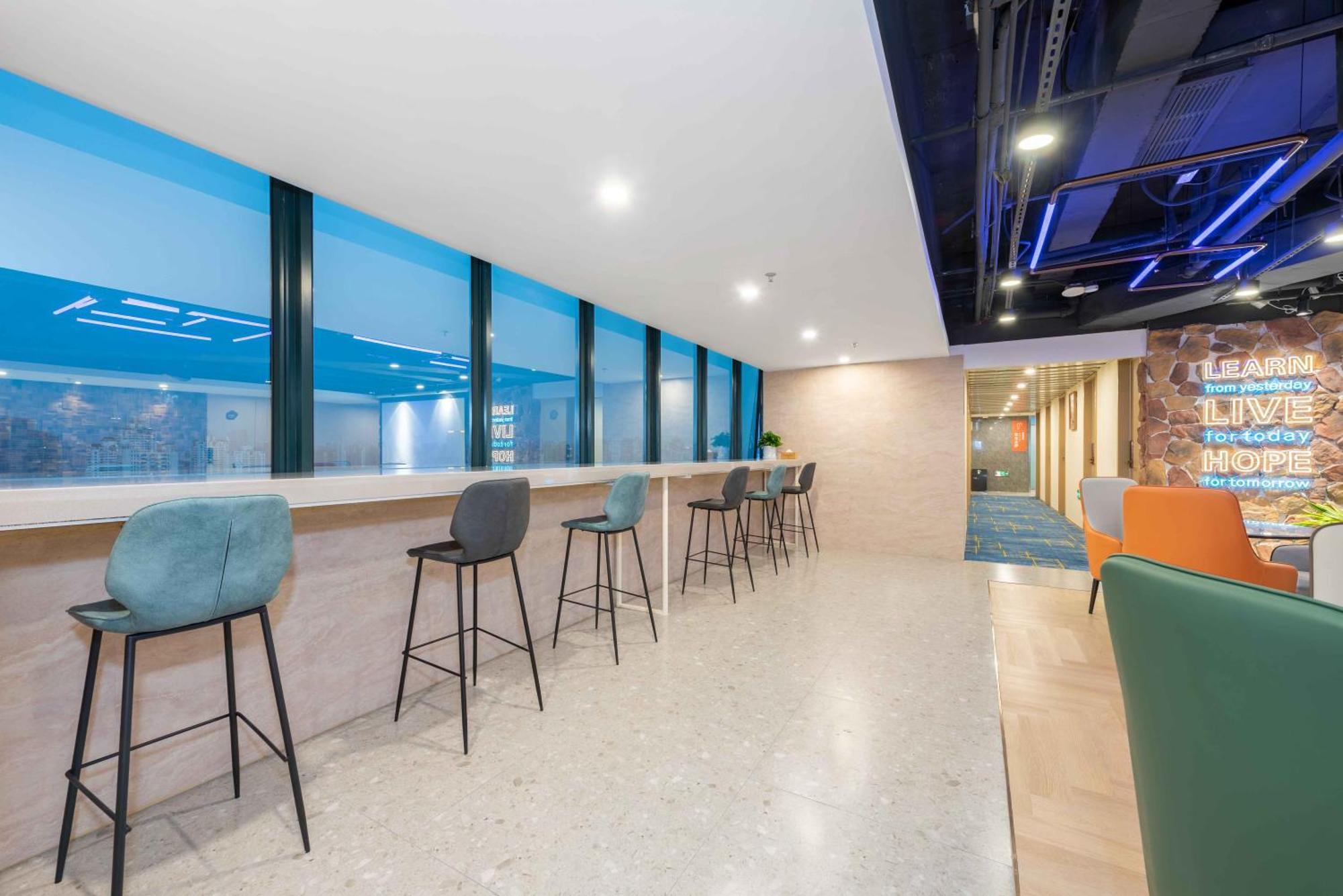 Lemon Hotel - Metro Line 1 Line 7 Changshu Road 200 Meters Shanghai Exterior foto